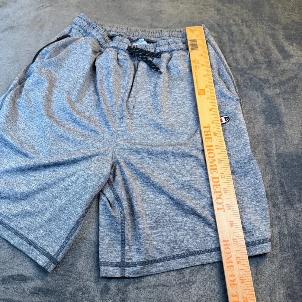 Champion Gray Heather Athletic Shorts with Drawstring Mens Small‎ 25x7